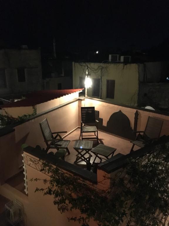 Attiki Hotell *